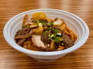 Snail Rice Noodle King Richmond - Chinese restaurant in Richmond – fine dining dishes, interior photos, and ambiance.