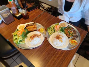LienHiep Restaurant - Vietnamese restaurant in Vancouver – fine dining dishes, interior photos, and ambiance.