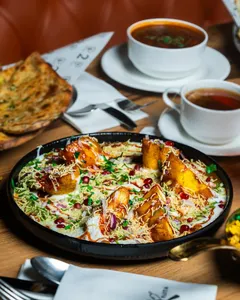 P2P indian restaurant Yaletown - Indian restaurant in Downtown Vancouver – fine dining dishes, interior photos, and ambiance.