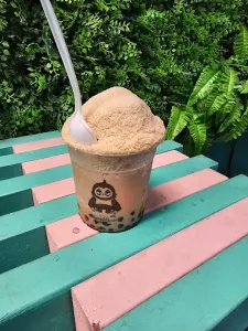 Slothfuls - Bubble Tea restaurant in Burnaby – fine dining dishes, interior photos, and ambiance.