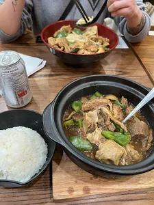 Yang’s Braised Chicken Rice Richmond - Chinese restaurant in Richmond – fine dining dishes, interior photos, and ambiance.