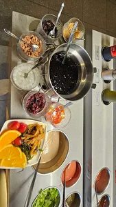 Haidilao Hotpot West Broadway Hot Pot restaurant in Vancouver – fine dining dishes, interior photos, and ambiance.