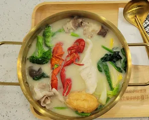 Super Thai Hot Pot - Hot Pot restaurant in Vancouver – fine dining dishes, interior photos, and ambiance.