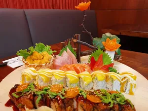 Kiku Sushi Metrotown - Japanese & Sushi restaurant in Burnaby – fine dining dishes, interior photos, and ambiance.