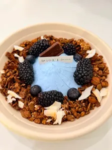 100E FRUIT - Dessert restaurant in Richmond – fine dining dishes, interior photos, and ambiance.