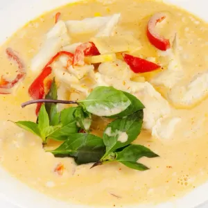 Papaya Hut Restaurant - Thai restaurant in Downtown Vancouver – fine dining dishes, interior photos, and ambiance.