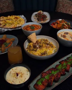 Tandoori King - Indian restaurant in Richmond – fine dining dishes, interior photos, and ambiance.