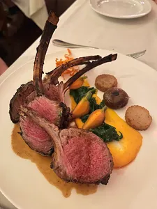 La Terrazza - Italian restaurant in Downtown Vancouver – fine dining dishes, interior photos, and ambiance.