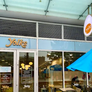 Yolks Broadway - North American restaurant in Vancouver – fine dining dishes, interior photos, and ambiance.