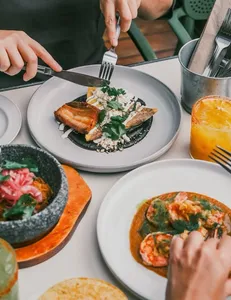 La Taqueria Brentwood - Mexican restaurant in Burnaby – fine dining dishes, interior photos, and ambiance.