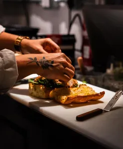 Open Outcry - Global restaurant in Downtown Vancouver – fine dining dishes, interior photos, and ambiance.