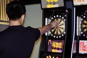 TRUES CLUB - KTV & Club restaurant in Richmond – fine dining dishes, interior photos, and ambiance.