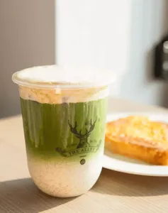 The Alley - Bubble Tea restaurant in Downtown Vancouver – fine dining dishes, interior photos, and ambiance.