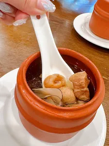 Pinyuexuan seafood restaurant - Dim Sum restaurant in Vancouver – fine dining dishes, interior photos, and ambiance.