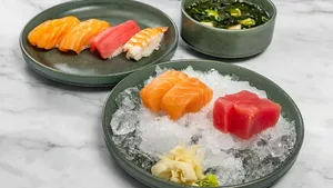 VanLove sushi & more - Japanese & Sushi restaurant in Downtown Vancouver – fine dining dishes, interior photos, and ambiance.