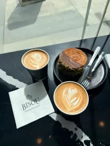 Bisou Bakehouse Bidwell St - restaurant – fine dining dishes, interior photos, and ambiance.