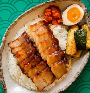 Heritage Asian Eatery - Global restaurant in Downtown Vancouver – fine dining dishes, interior photos, and ambiance.