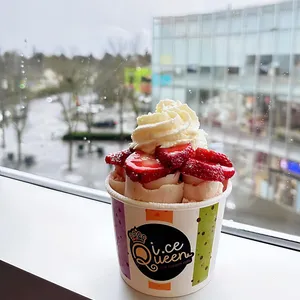 I.ce Queen - Dessert restaurant in Richmond – fine dining dishes, interior photos, and ambiance.