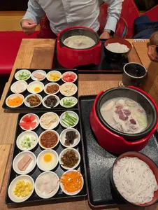 Review photo uploaded by Tom at Flower & House in Spring