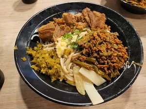 Xiang Yuan Qiao Yunnan Cross Bridge Rice Noodle Burnaby - Chinese restaurant in Burnaby – fine dining dishes, interior photos, and ambiance.