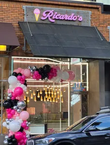 Ricardo's Robson - Dessert restaurant in Downtown Vancouver – fine dining dishes, interior photos, and ambiance.