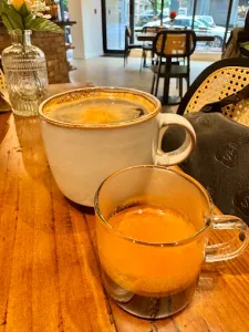 AM Cafe - Cafe restaurant in Vancouver – fine dining dishes, interior photos, and ambiance.