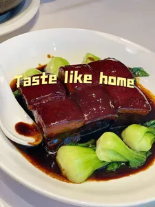 Review photo uploaded by Robin at Osmanthus