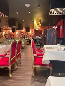 Beijing BBQ Duck Restaurant - Chinese restaurant in Richmond – fine dining dishes, interior photos, and ambiance.