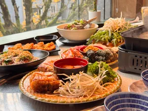 Review photo uploaded by Ali is Ali at Crab Hot Lau Granville