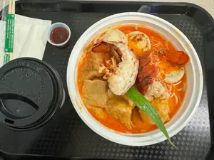 Review photo uploaded by A customer at Gee! Taste Good