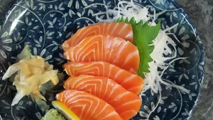 Kiku Sushi Downtown - Japanese & Sushi restaurant in Downtown Vancouver – fine dining dishes, interior photos, and ambiance.