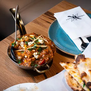 P2P indian restaurant Yaletown - Indian restaurant in Downtown Vancouver – fine dining dishes, interior photos, and ambiance.