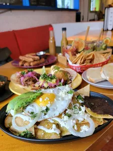 Los Cuervos Taqueria & Cantina - Mexican restaurant in Vancouver – fine dining dishes, interior photos, and ambiance.