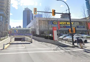 Neptune Noodle Bar Metrotown - Taiwanese & HK Cafe restaurant in Burnaby – fine dining dishes, interior photos, and ambiance.