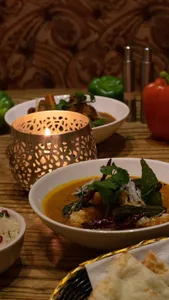 Delhi-6 Indian Bistro - Indian restaurant in Vancouver – fine dining dishes, interior photos, and ambiance.