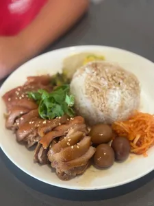 PIGGY BROS - Chinese restaurant in Richmond – fine dining dishes, interior photos, and ambiance.