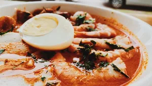 Shiok Canteen - Singaporean restaurant in New Westminster – fine dining dishes, interior photos, and ambiance.