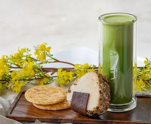 Whisk Matcha Cafe x Level V Bakery - Cafe restaurant in Vancouver – fine dining dishes, interior photos, and ambiance.