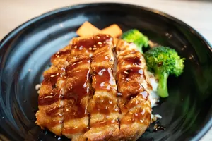 Ryuu Japanese Kitchen YVR - Japanese & Sushi restaurant in Richmond – fine dining dishes, interior photos, and ambiance.