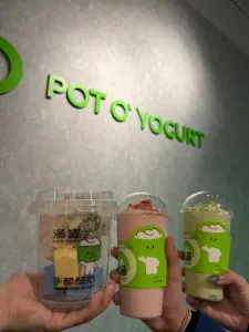 Pot O‘Yogurt - Dessert restaurant in Richmond – fine dining dishes, interior photos, and ambiance.