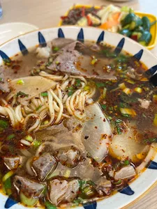 Quds Halal Noodle House - Chinese restaurant in Richmond – fine dining dishes, interior photos, and ambiance.