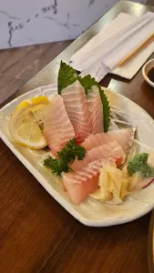 Big Bang Sushi - Japanese & Sushi restaurant in Downtown Vancouver – fine dining dishes, interior photos, and ambiance.