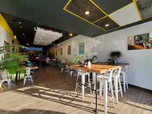 Blend Bubble Tea - Bubble Tea restaurant – fine dining dishes, interior photos, and ambiance.