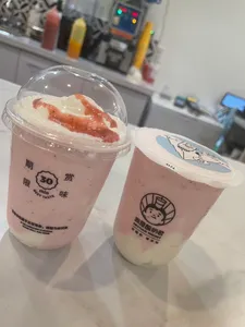 Review photo uploaded by SilverFox at HEY! I AM YOGOST Lansdowne