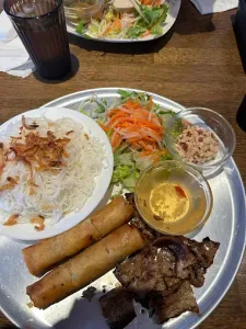 LienHiep Restaurant - Vietnamese restaurant in Vancouver – fine dining dishes, interior photos, and ambiance.