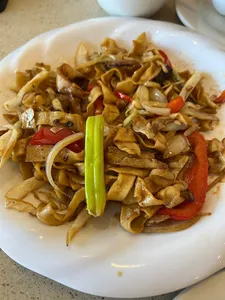 Fortune Lamb Dining - Chinese restaurant in Vancouver – fine dining dishes, interior photos, and ambiance.