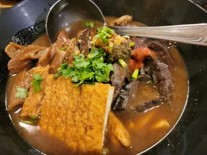 Fortune Lamb Dining - Chinese restaurant in Vancouver – fine dining dishes, interior photos, and ambiance.