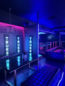 TRUES CLUB - KTV & Club restaurant in Richmond – fine dining dishes, interior photos, and ambiance.