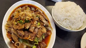 Neptune Wonton Noodle YVR Outlet - Taiwanese & HK Cafe restaurant – fine dining dishes, interior photos, and ambiance.