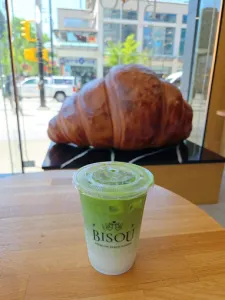 Bisou Bakehouse Bidwell St - restaurant – fine dining dishes, interior photos, and ambiance.
